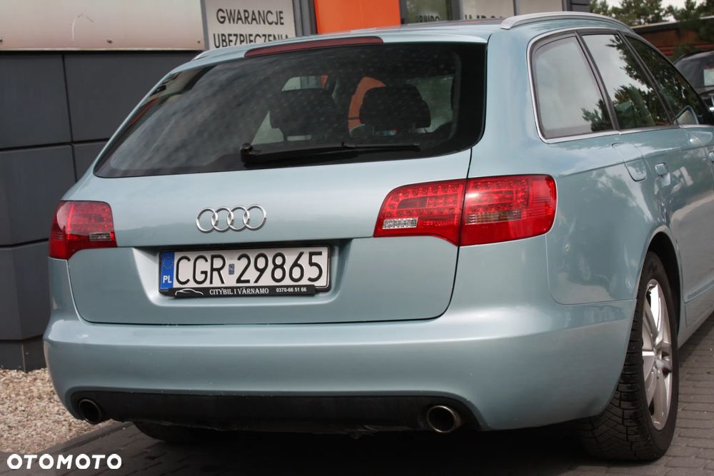 Audi A6 Avant - 16