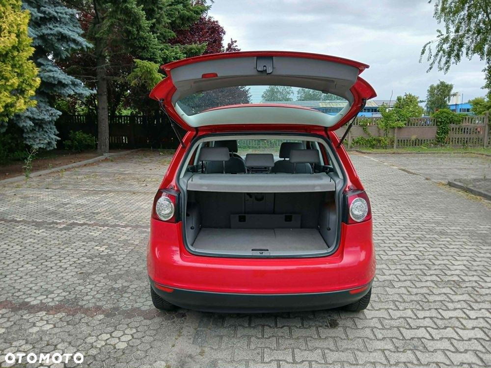 Volkswagen Golf Plus - 9