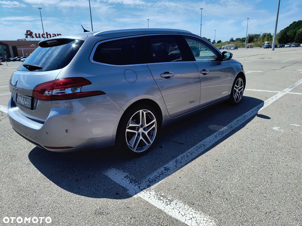Peugeot 308 - 4