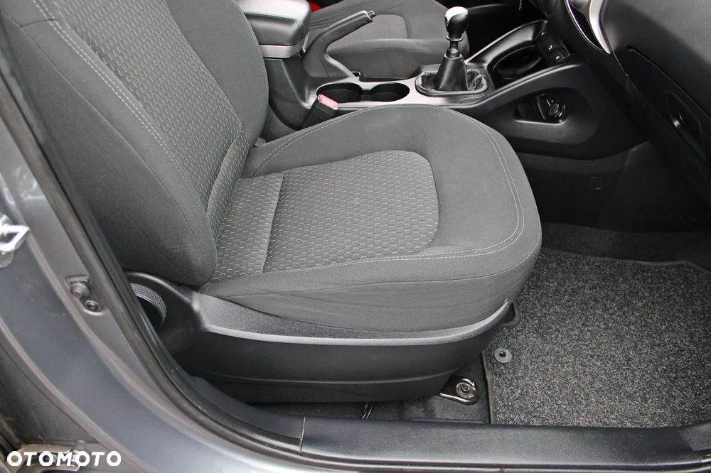 Hyundai ix35 2.0 CRDi 4WD Comfort - 27