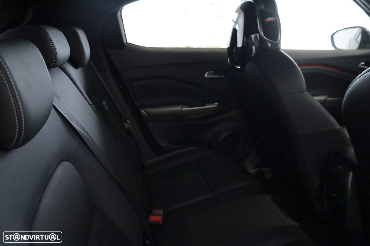Nissan Juke 1.0 DIG-T Tekna - 22