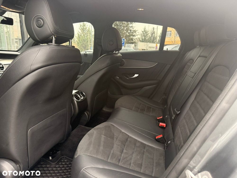 Mercedes-Benz GLC - 14