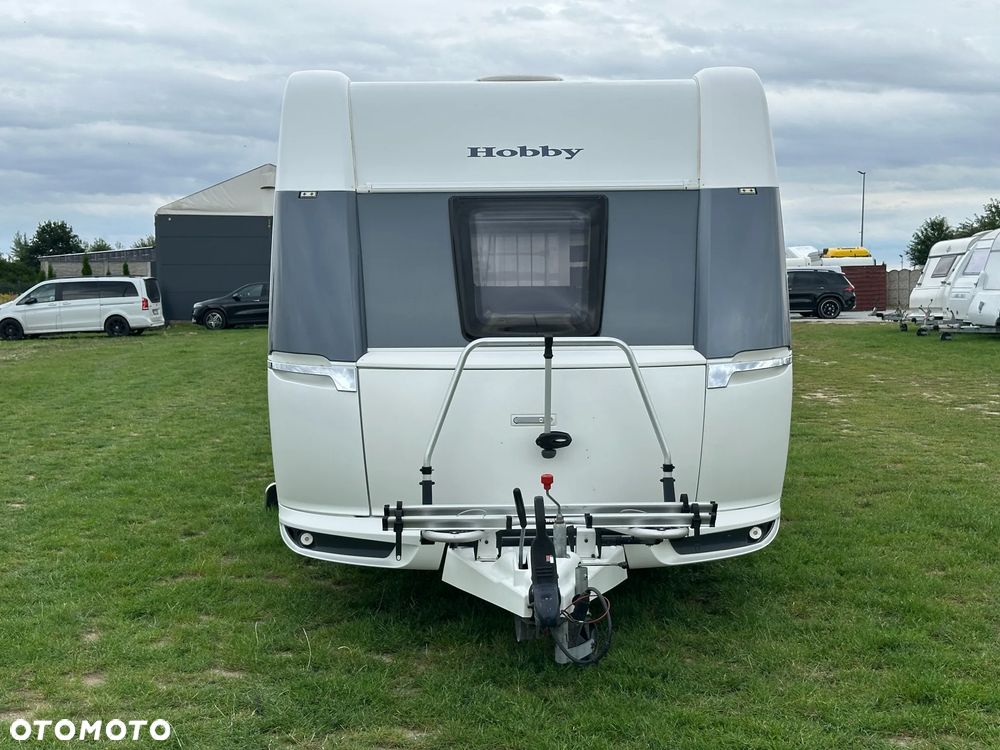 Hobby 460 UFE DE LUX EDITION z napędem i markizą pompowaną. - 4