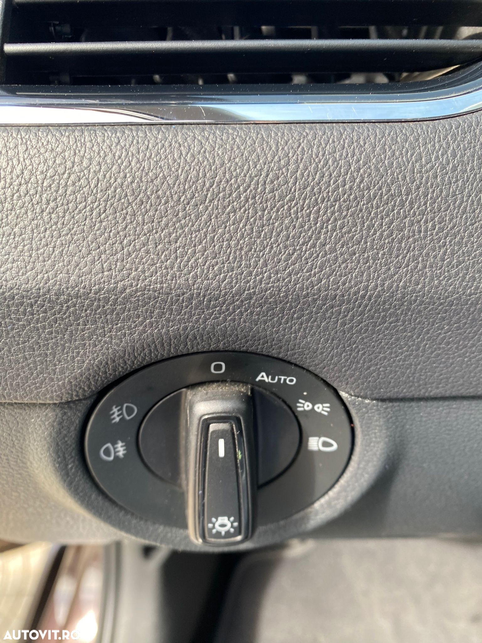 Skoda Octavia 2.0 TDI 4x4 DSG Scout - 10