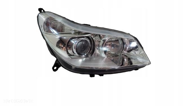 Citroen C5 lift lampa Xenon prawa