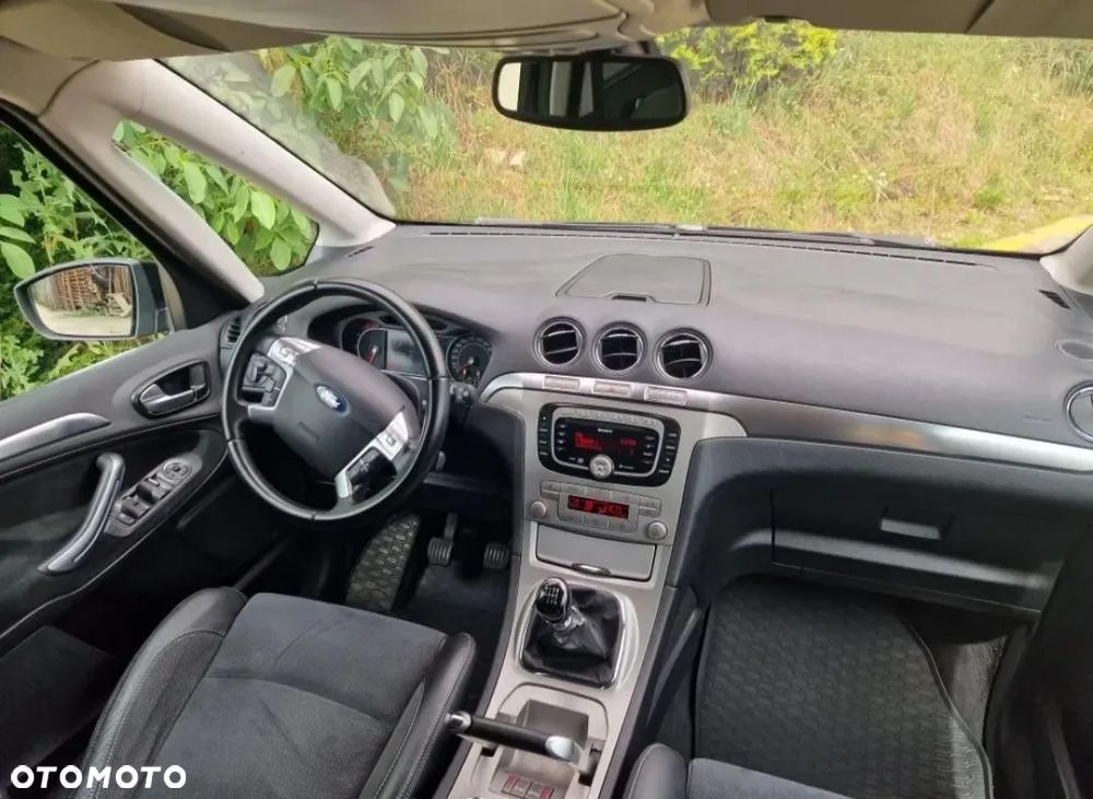 Ford Galaxy 2.0 TDCi Platinium X - 23