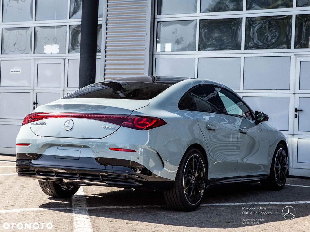 Mercedes-Benz CLA 220 mHEV 4-Matic 8G-DCT - 6