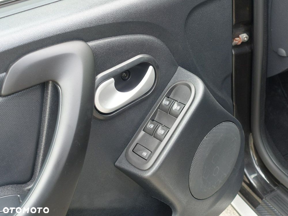 Dacia Duster 1.6 16V 105 4x4 Prestige - 16