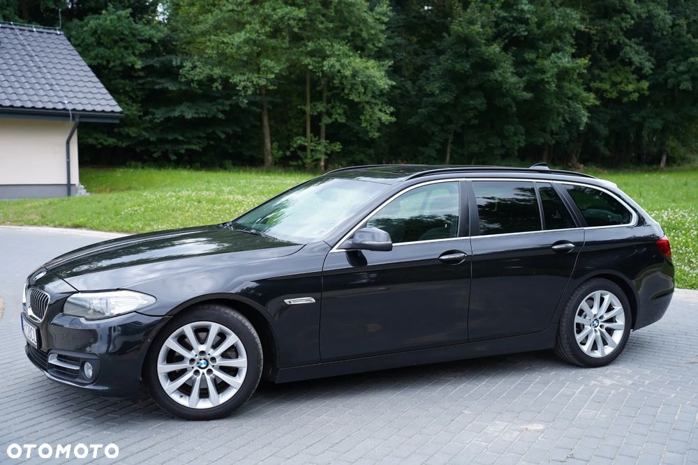 BMW Seria 5 520d Touring Sport Line - 7