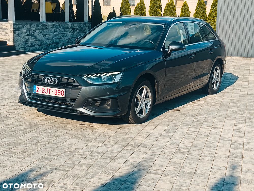 Audi A4 Avant 35 TDI S tronic S line - 2