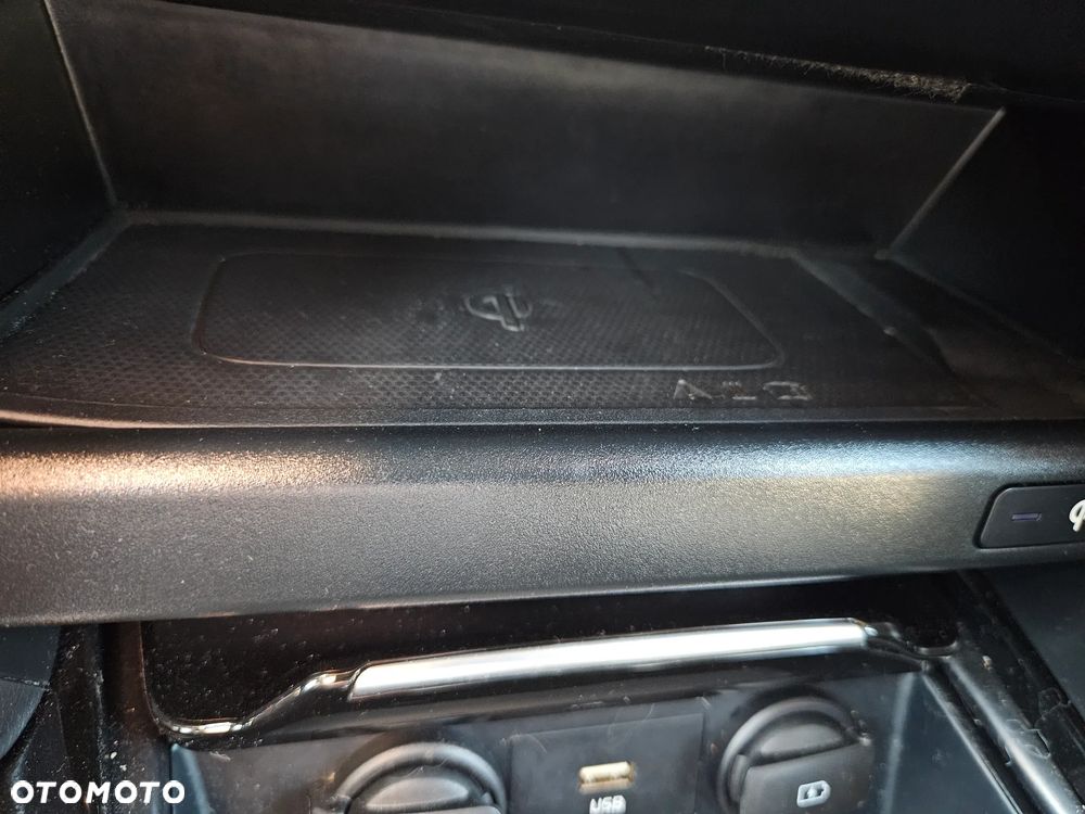 Kia XCeed 1.6 CRDi DCT7 LAUNCH EDITION - 27