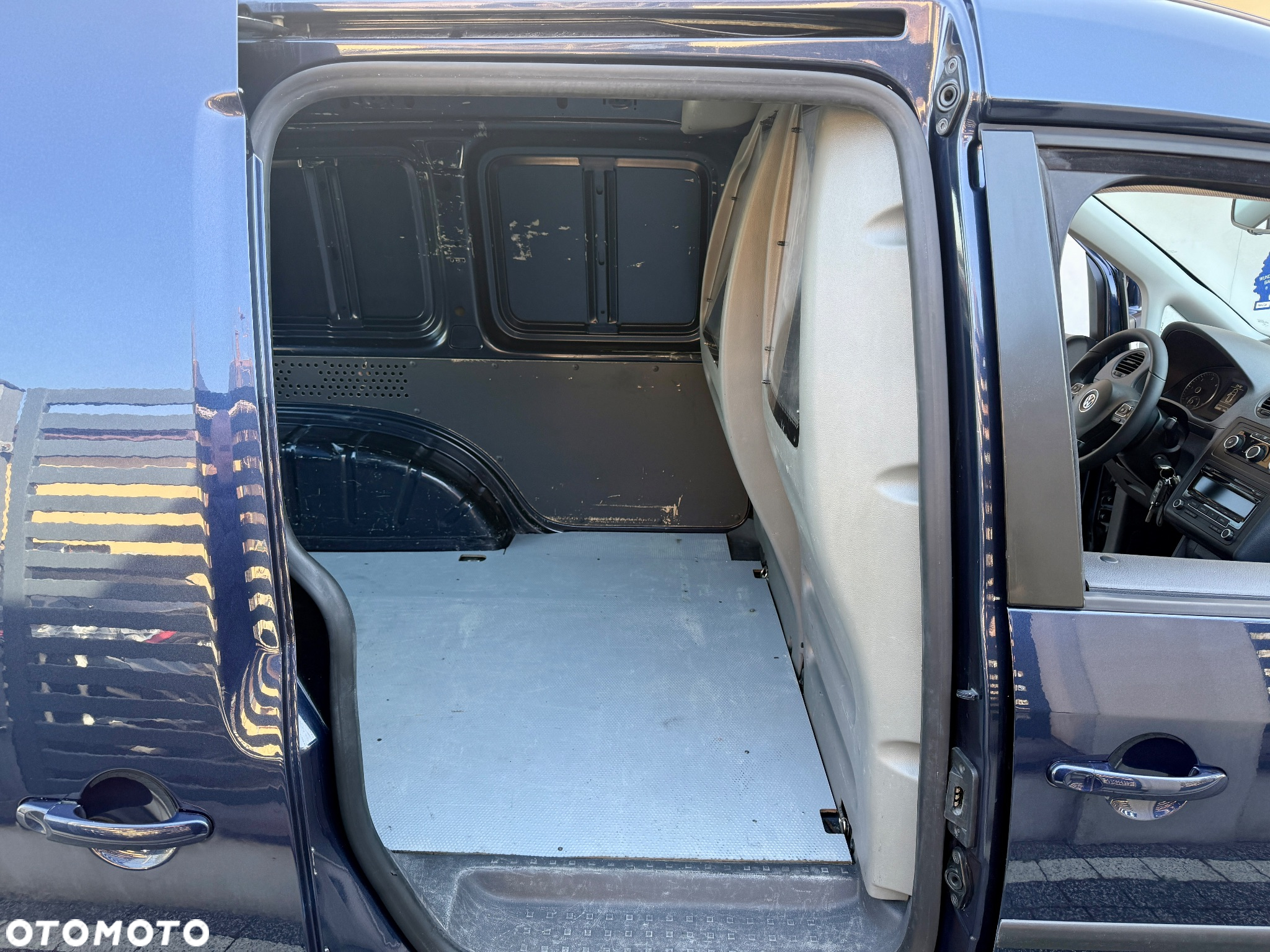 Volkswagen Caddy - 30
