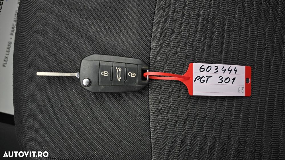 Peugeot 301 1.5 BlueHDI FAP Active - 21