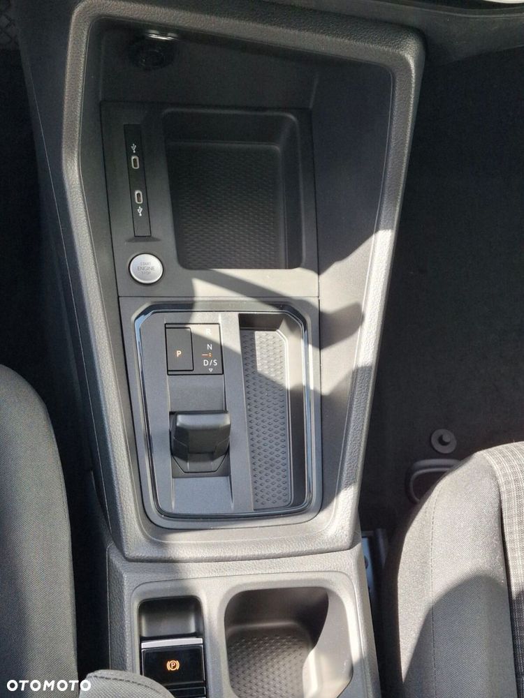 Volkswagen Caddy - 26