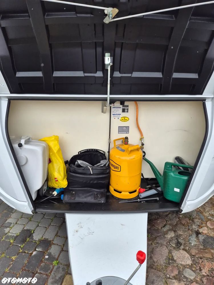 KNAUS Weinsberg  390 - 15