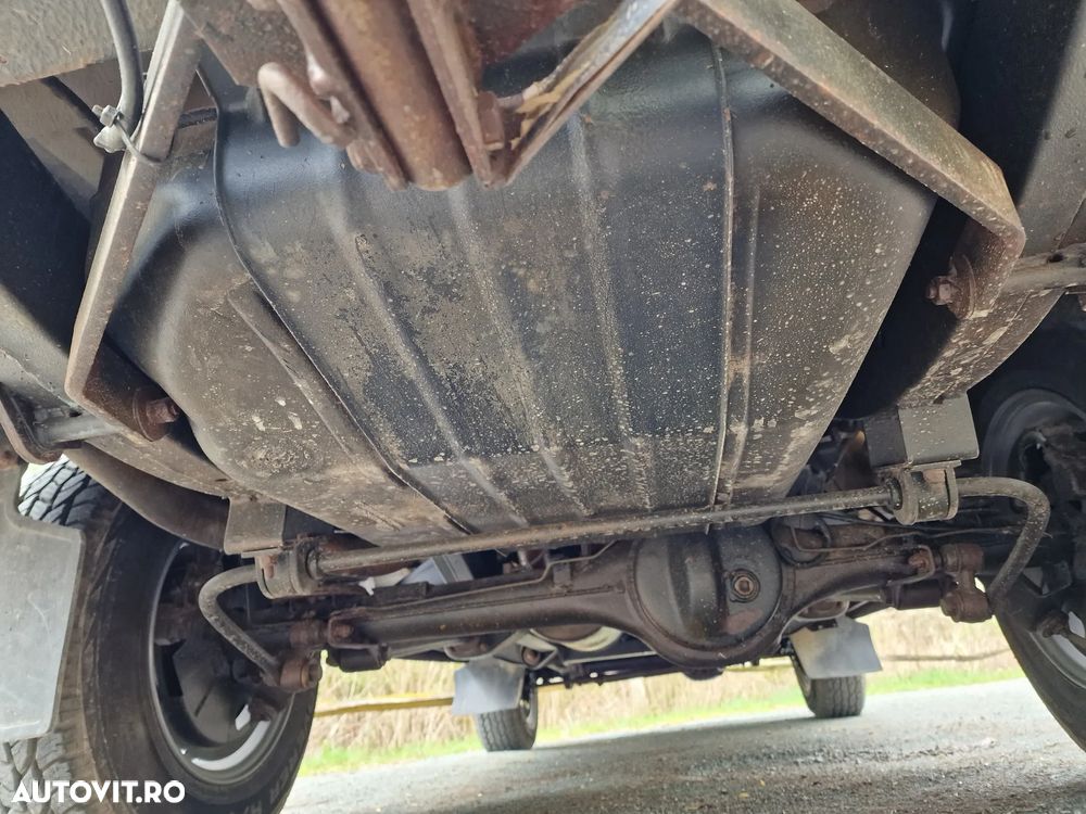 Land Rover Range Rover - 34