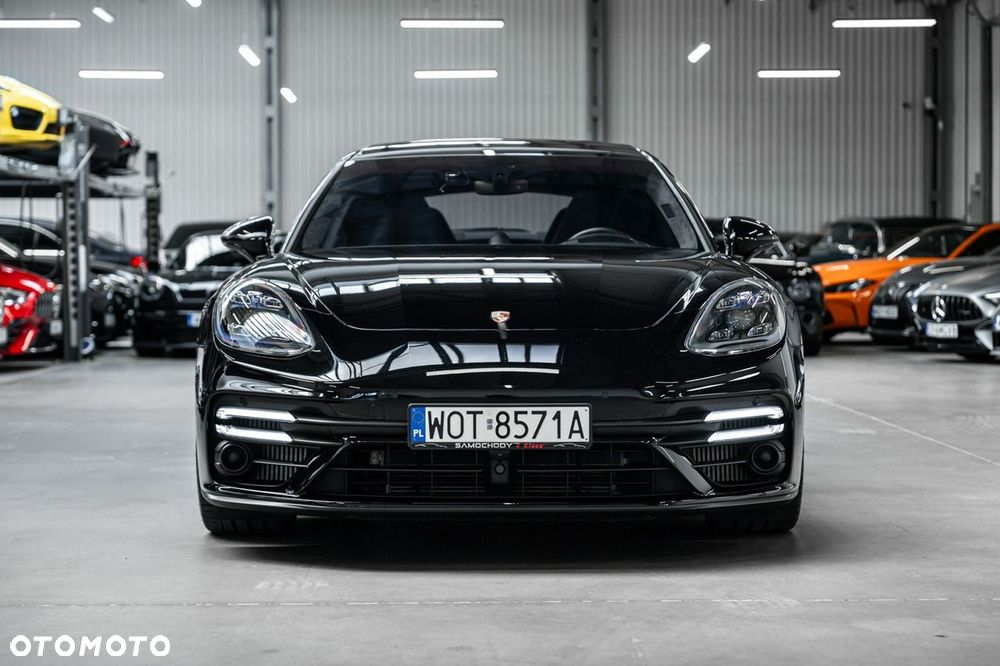 Porsche Panamera Turbo S - 3