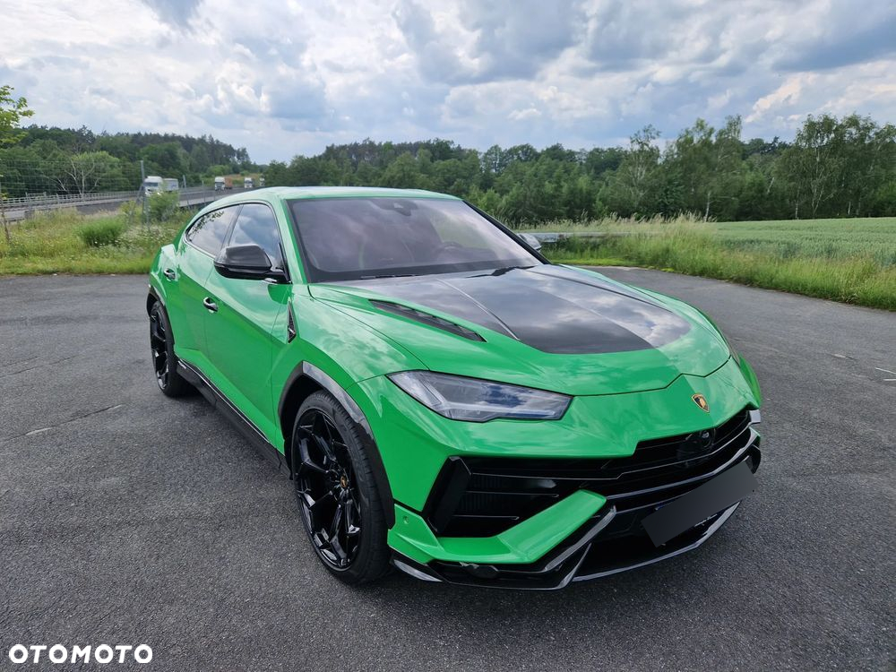 Lamborghini Urus - 17