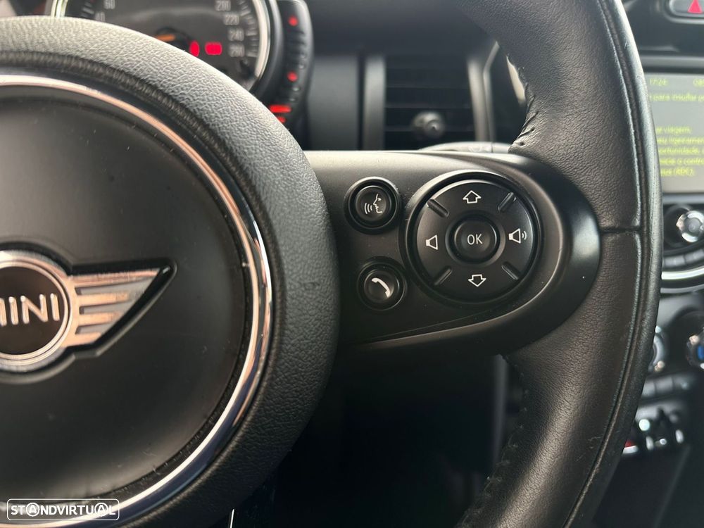 MINI 3 Portas One Blackyard - 18