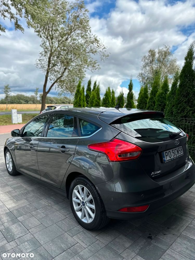 Ford Focus 1.0 EcoBoost Titanium - 5