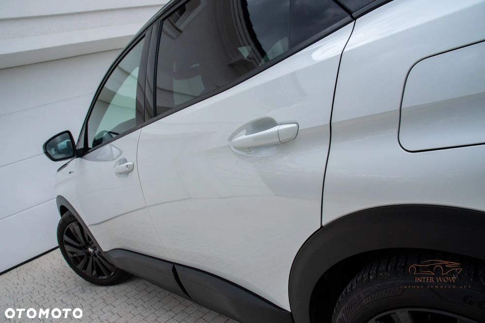 Peugeot 3008 225 e-EAT8 GT Pack - 12