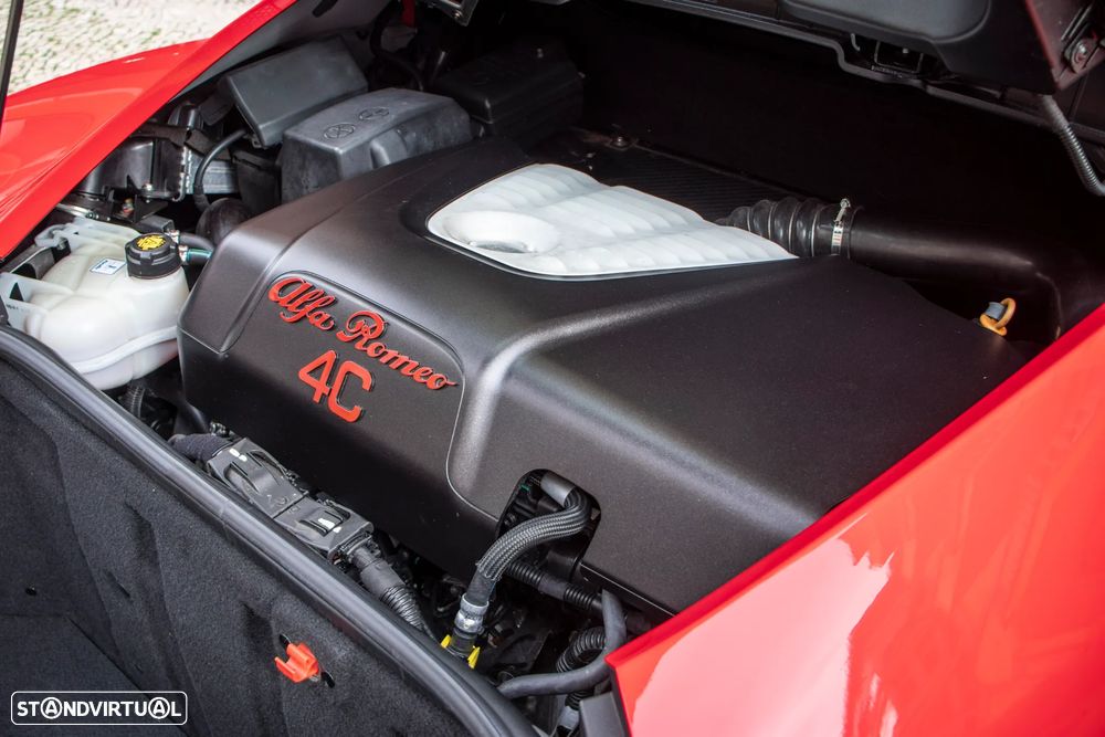 Alfa Romeo 4C 1750 TBi - 21