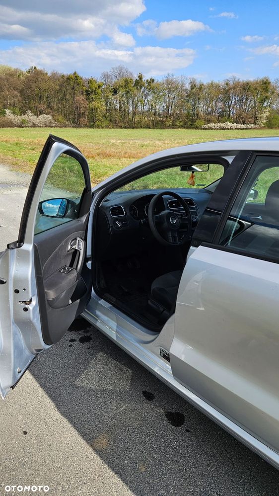 Volkswagen Polo 1.6 TDI DPF BlueMot Highline - 9