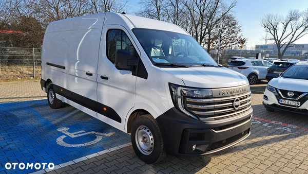 Nissan Interstar