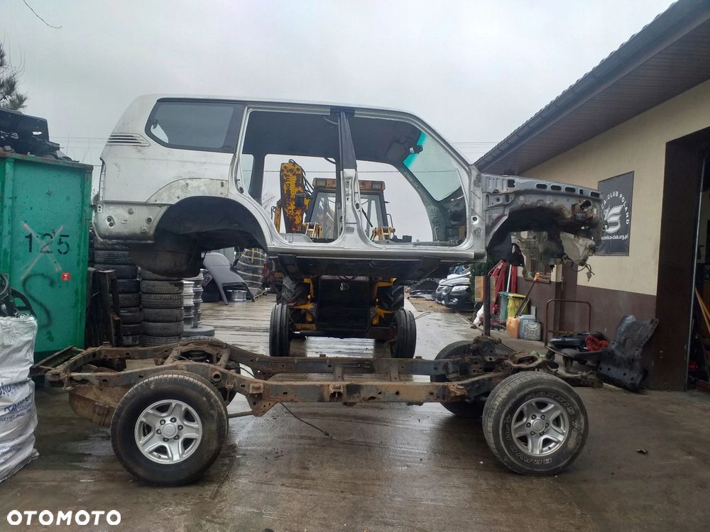 Toyota Land Cruiser J95 3,0 TD rozrusznik - 5