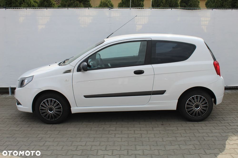 Chevrolet Aveo 1.2 16V Base+ / Classic+ - 2