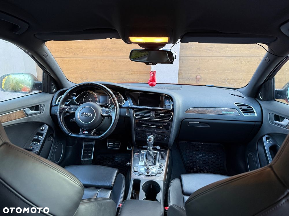 Audi A4 3.0 TDI Quattro S tronic - 8