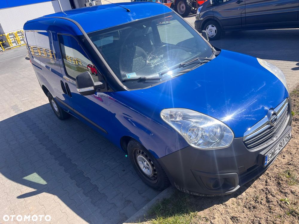 Opel combo - 1