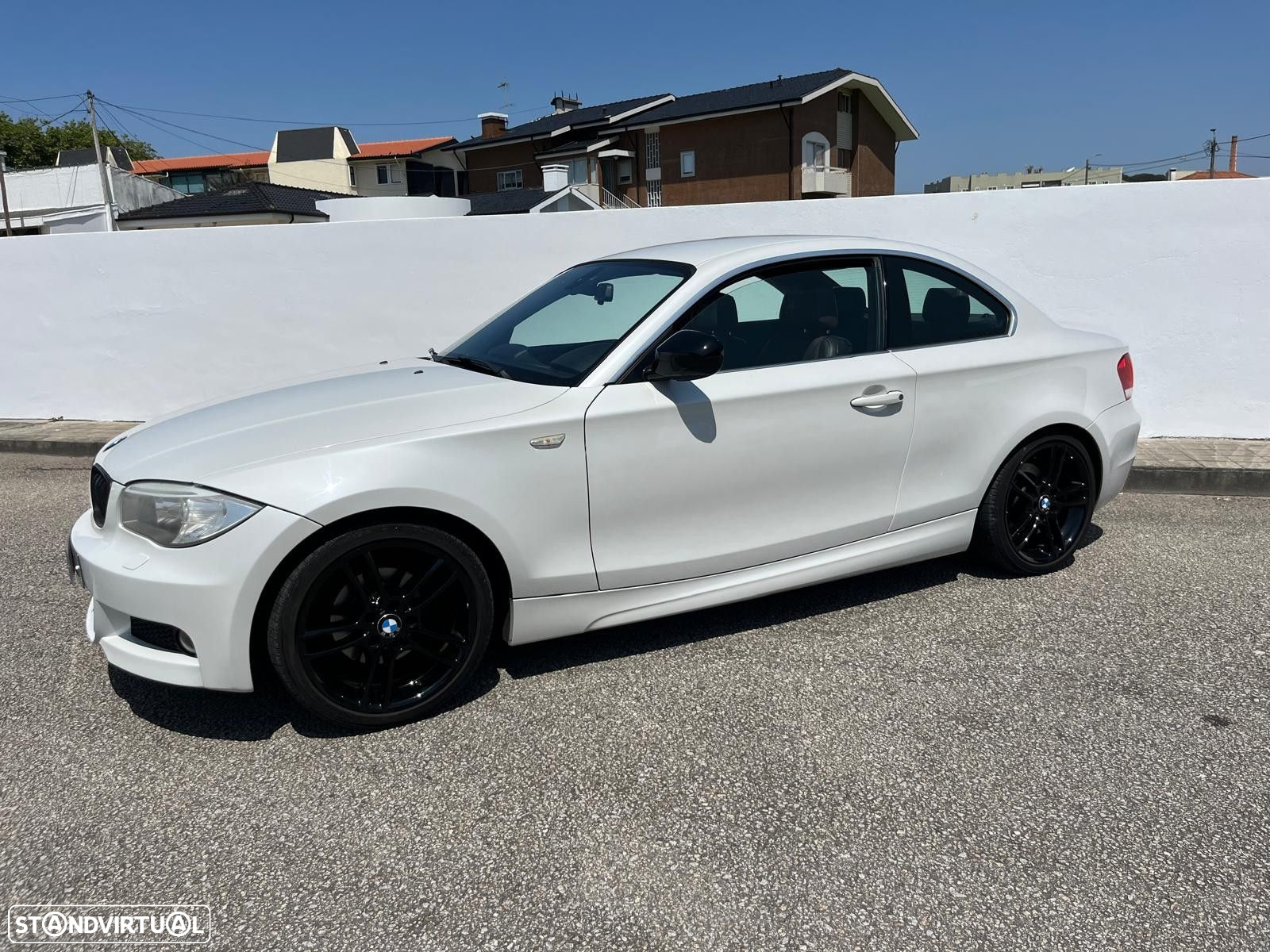 BMW 118 d Coupe Edition Exclusive - 3