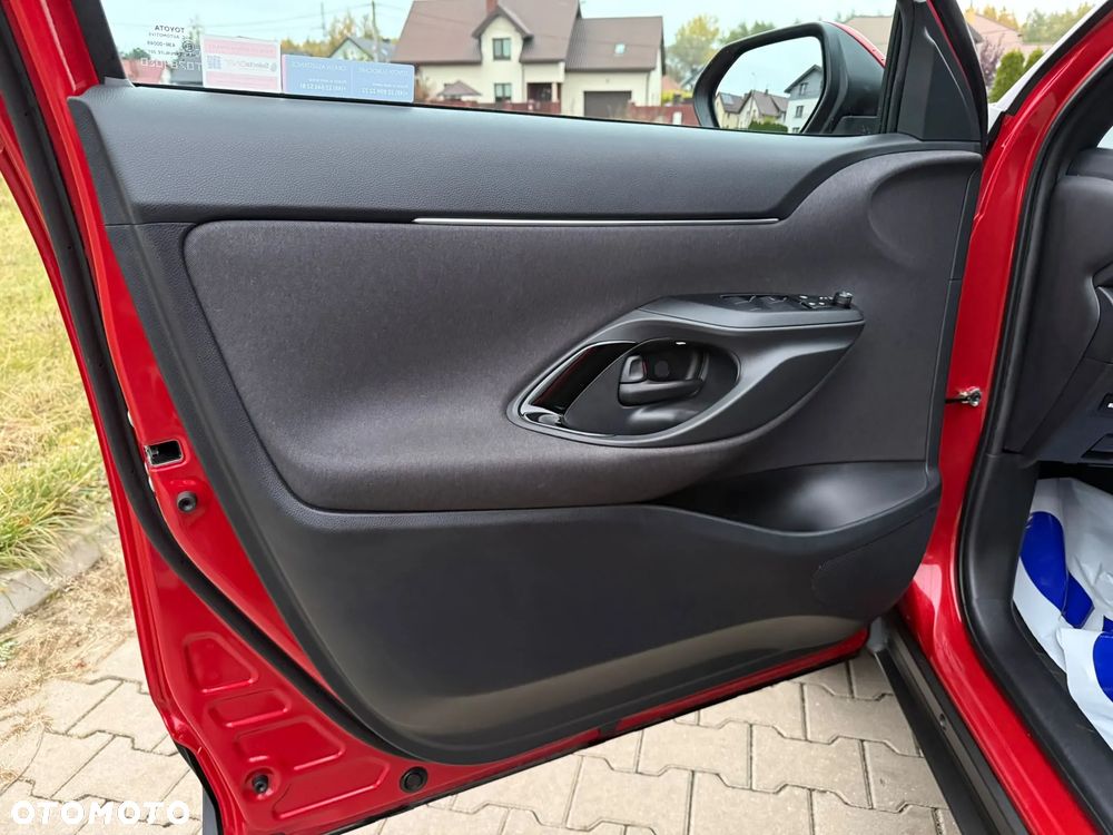 Toyota Yaris Hybrid 1.5 Style - 21