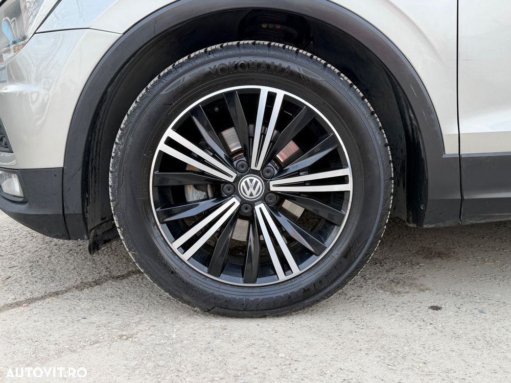 Volkswagen Tiguan 2.0 TDI SCR DSG Comfortline - 26