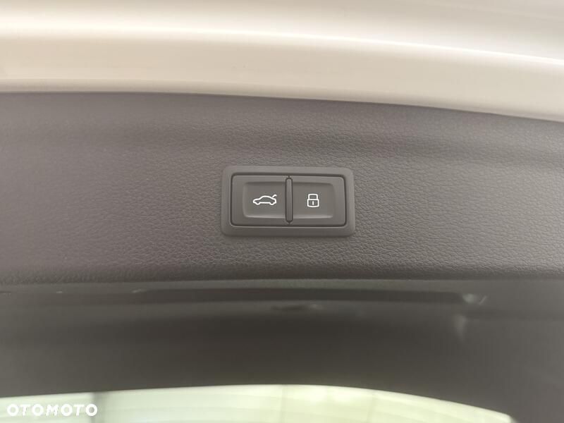 Audi Q3 35 TFSI mHEV S tronic - 22