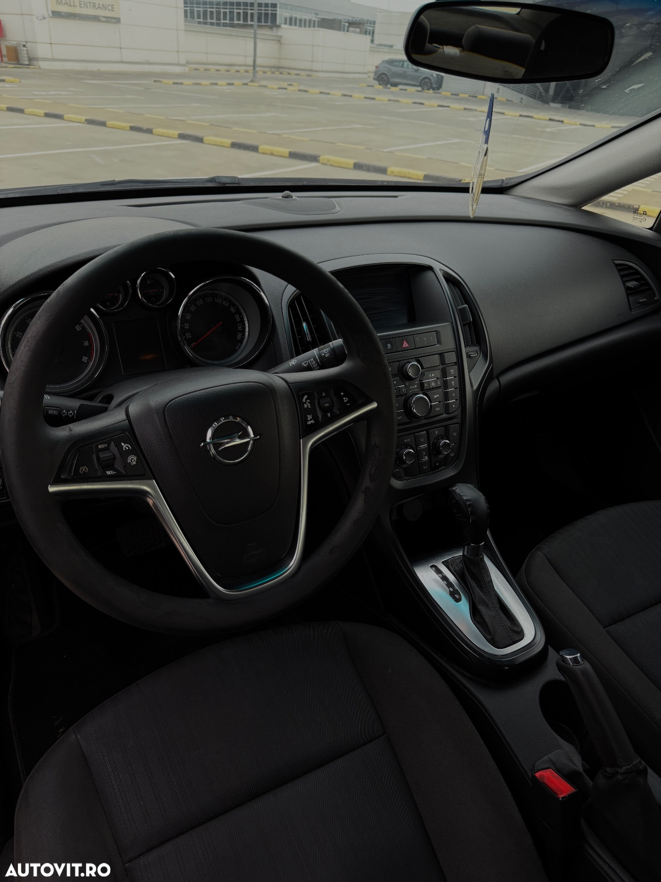 Opel Astra 1.6 TWINPORT ECOTEC Essentia Aut. - 10
