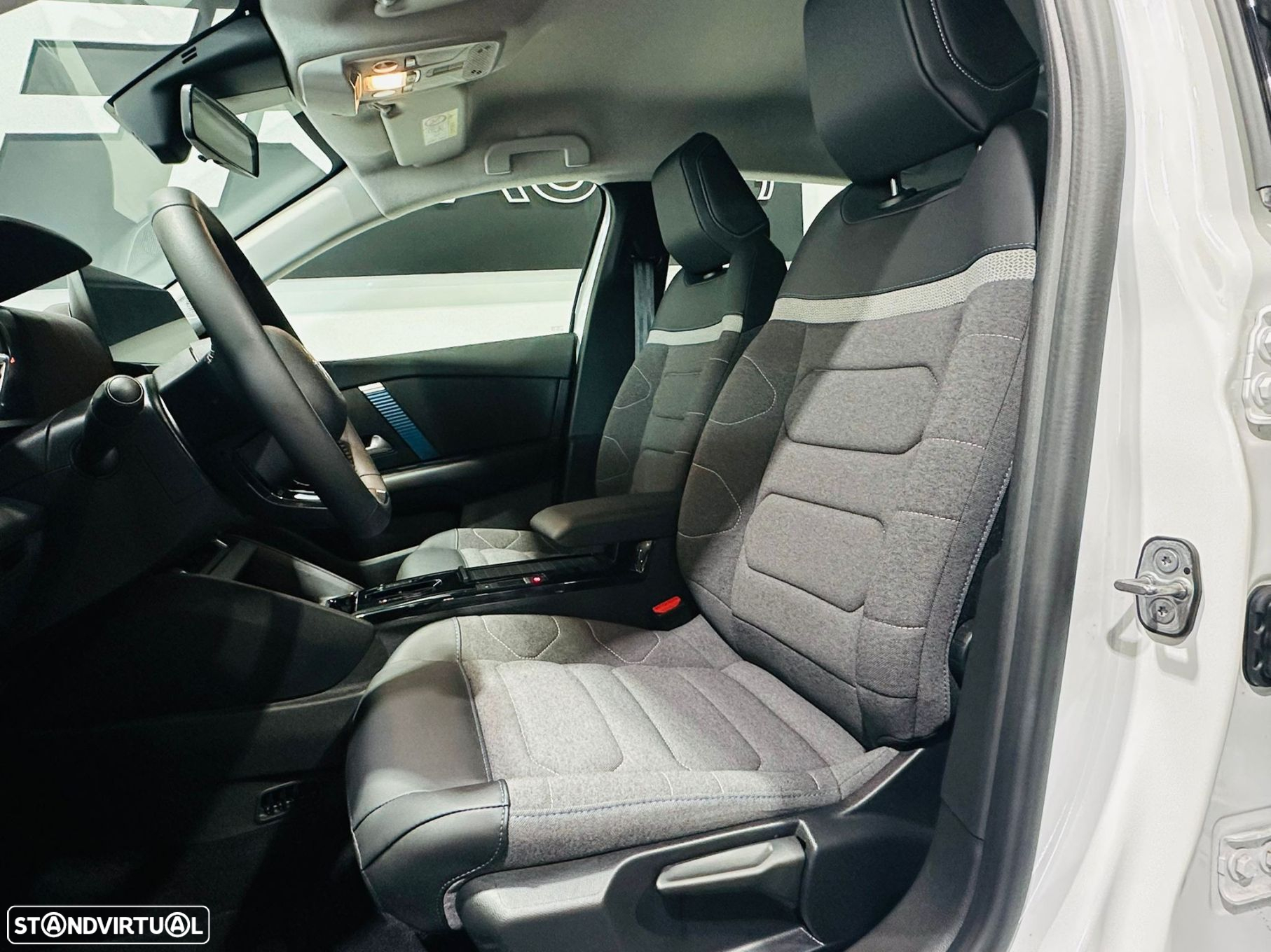 Citroën e-C4 50 kWh Feel - 27
