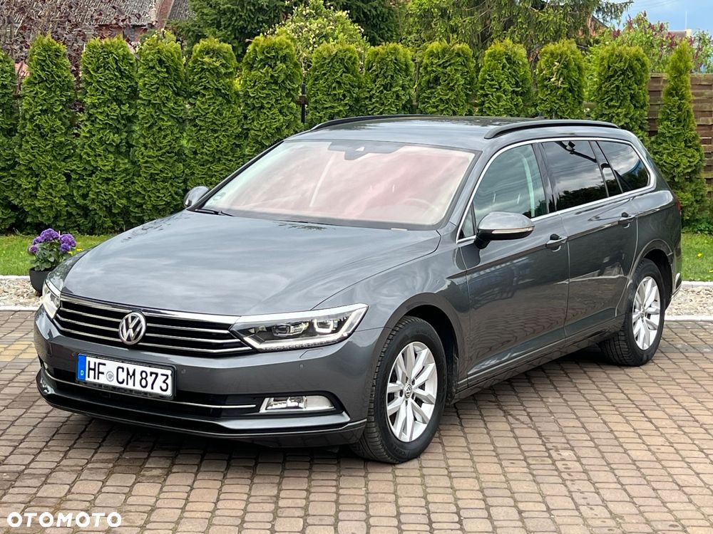 Volkswagen Passat - 15