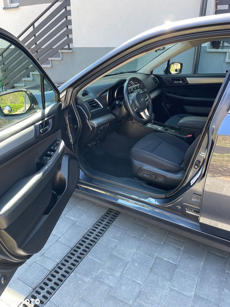 Subaru Legacy 2.5i Comfort - 14