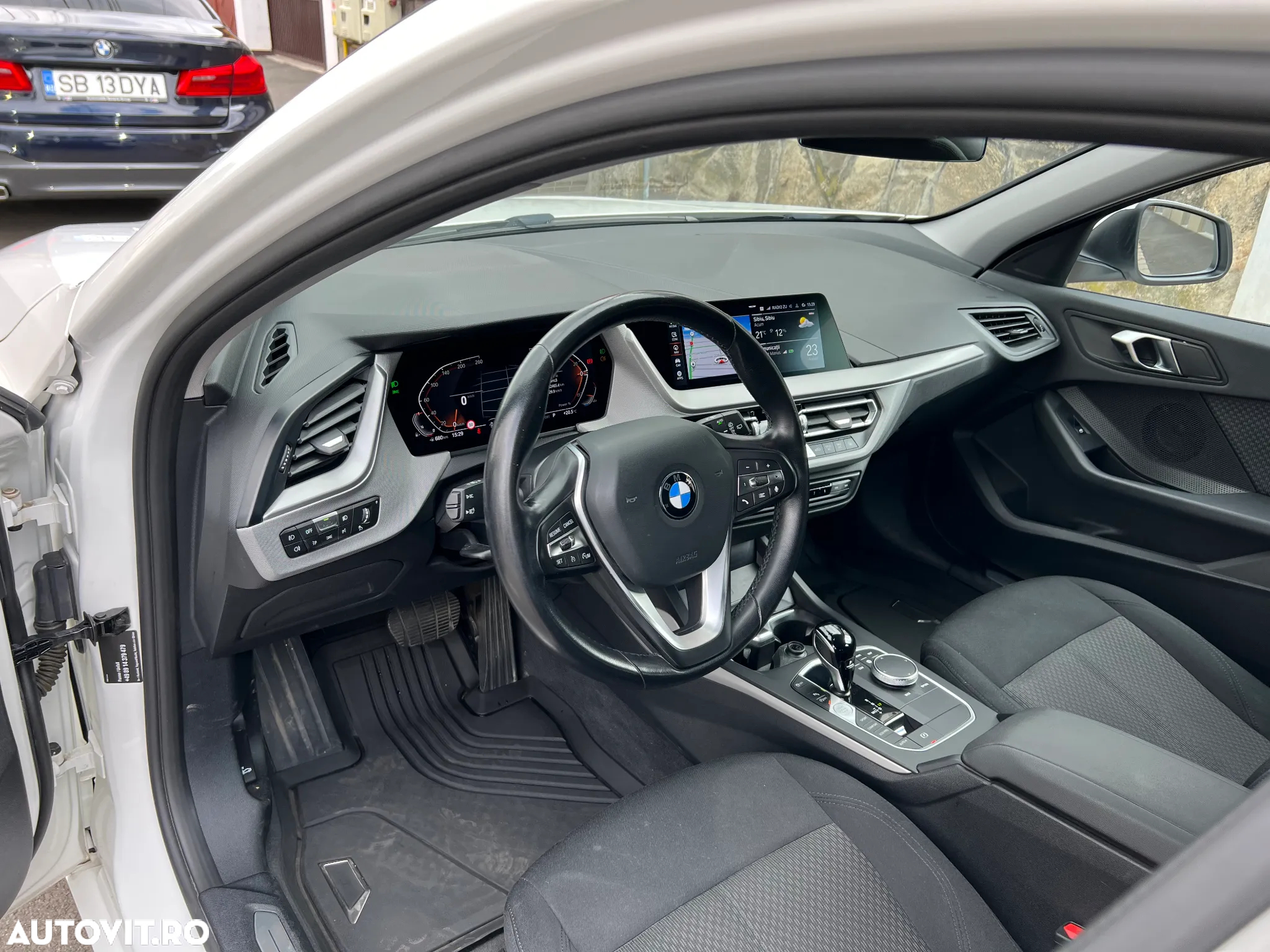 BMW Seria 1 118i Aut. Advantage - 8