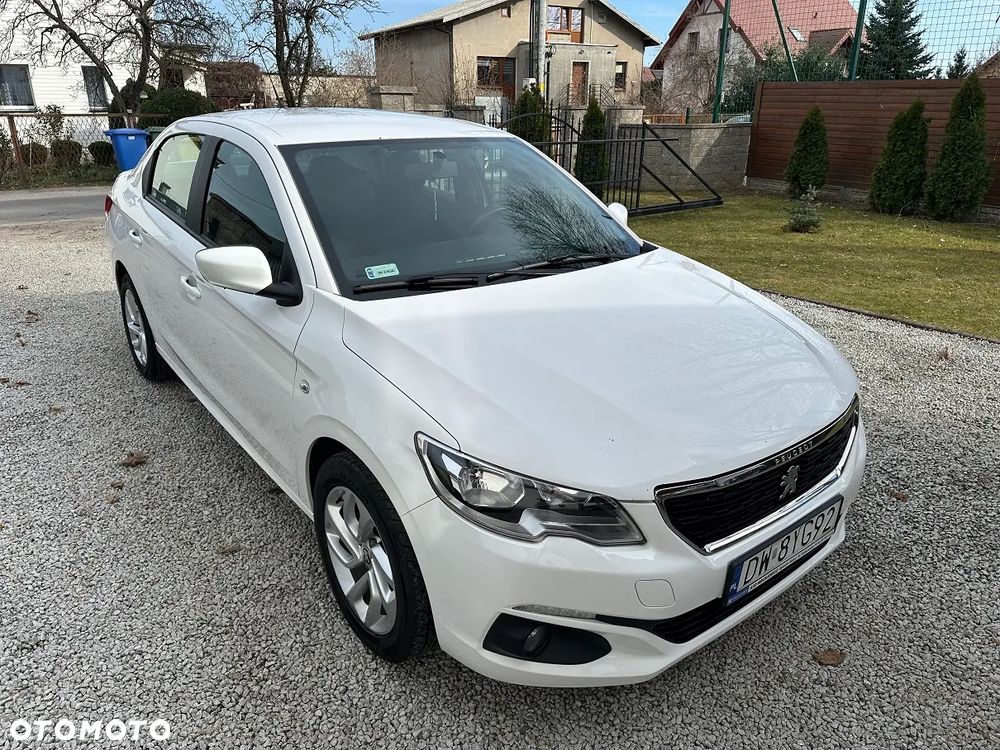 Peugeot 301 1.5 BlueHDi Active - 3