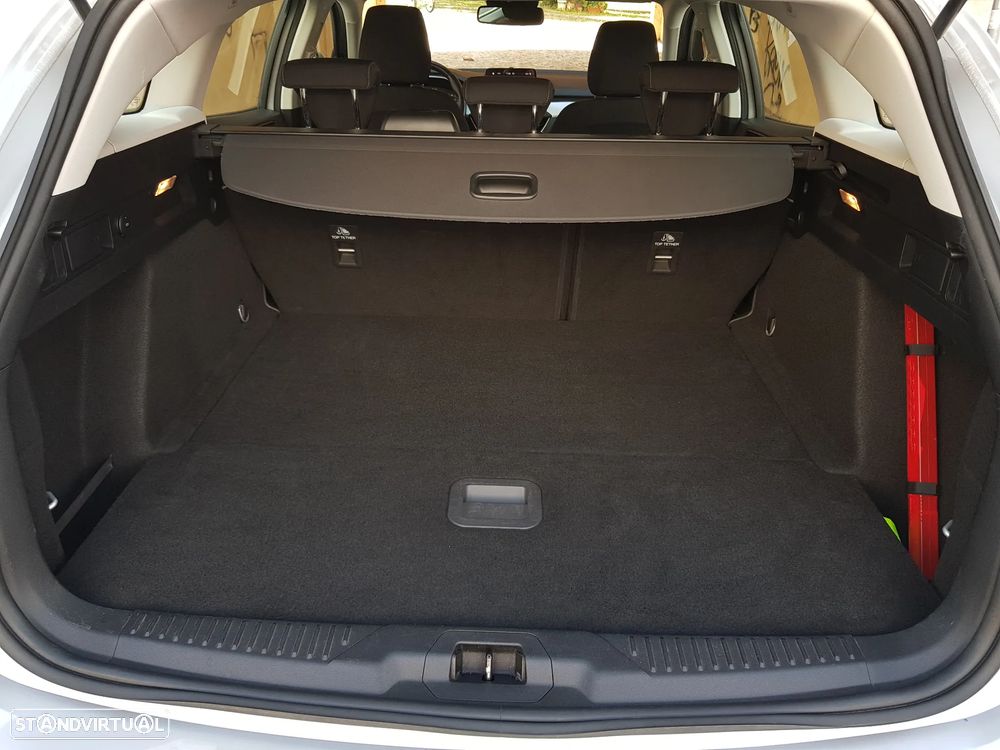 Ford Focus SW 1.5 TDCi Titanium - 11