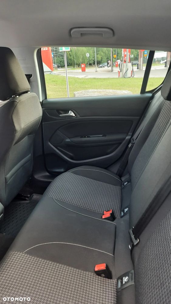 Peugeot 308 1.2 PureTech GPF Active S&S EAT8 - 27