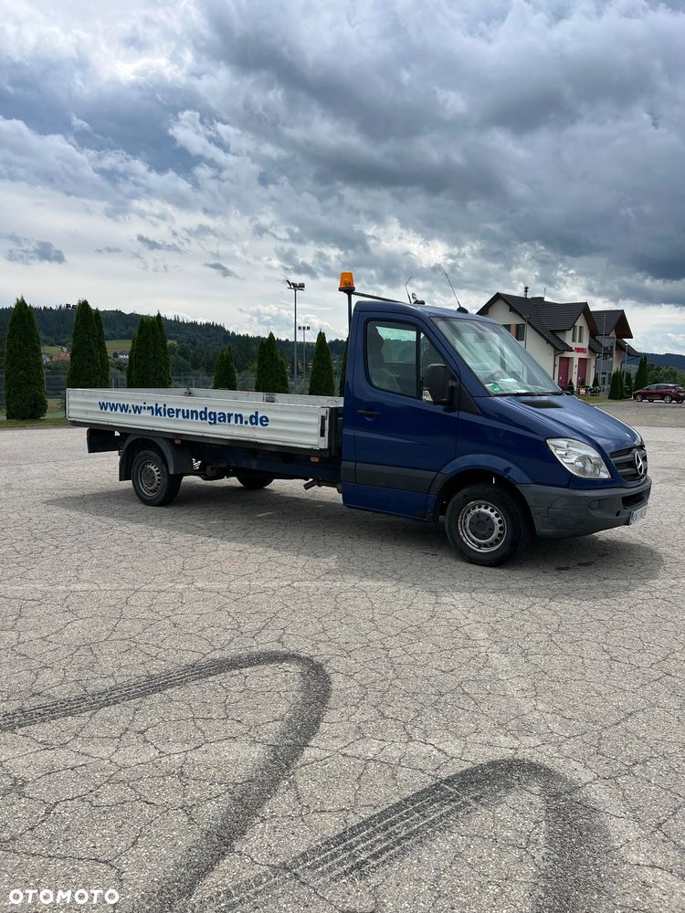 Mercedes-Benz Sprinter - 9