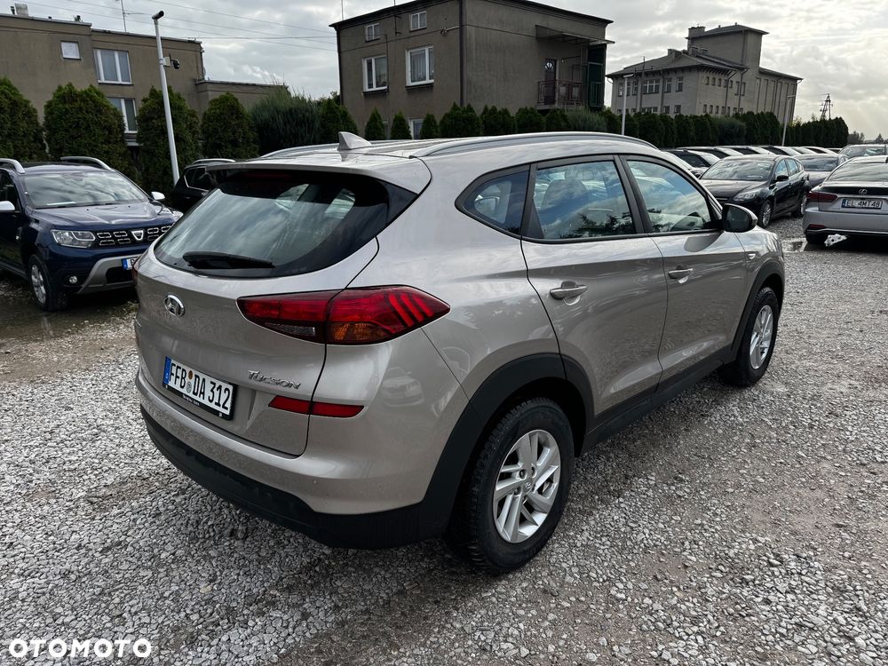 Hyundai Tucson blue 1.6 GDi 2WD Passion - 19