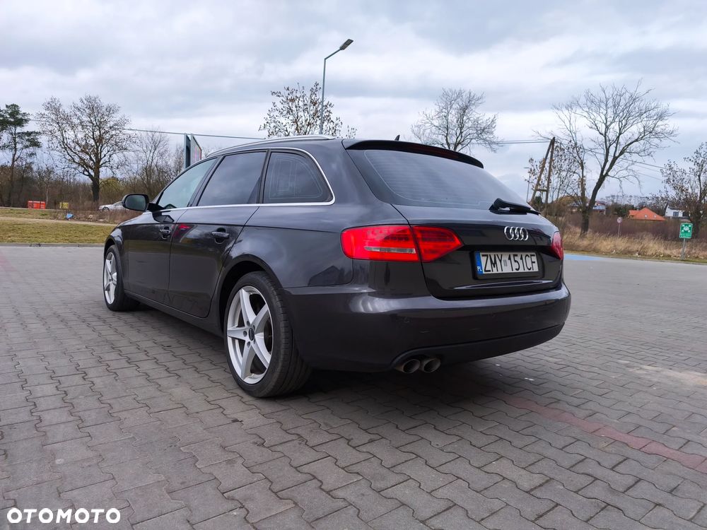 Audi A4 Avant 2.0 TDI - 5