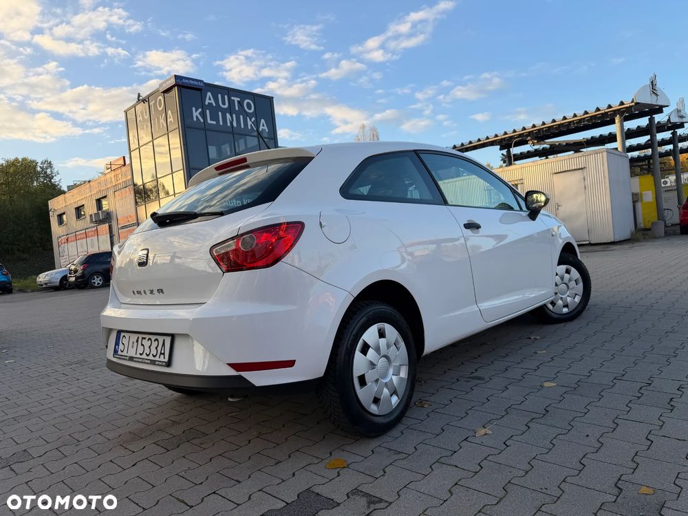 Seat Ibiza SC 1.4 16V Reference - 9
