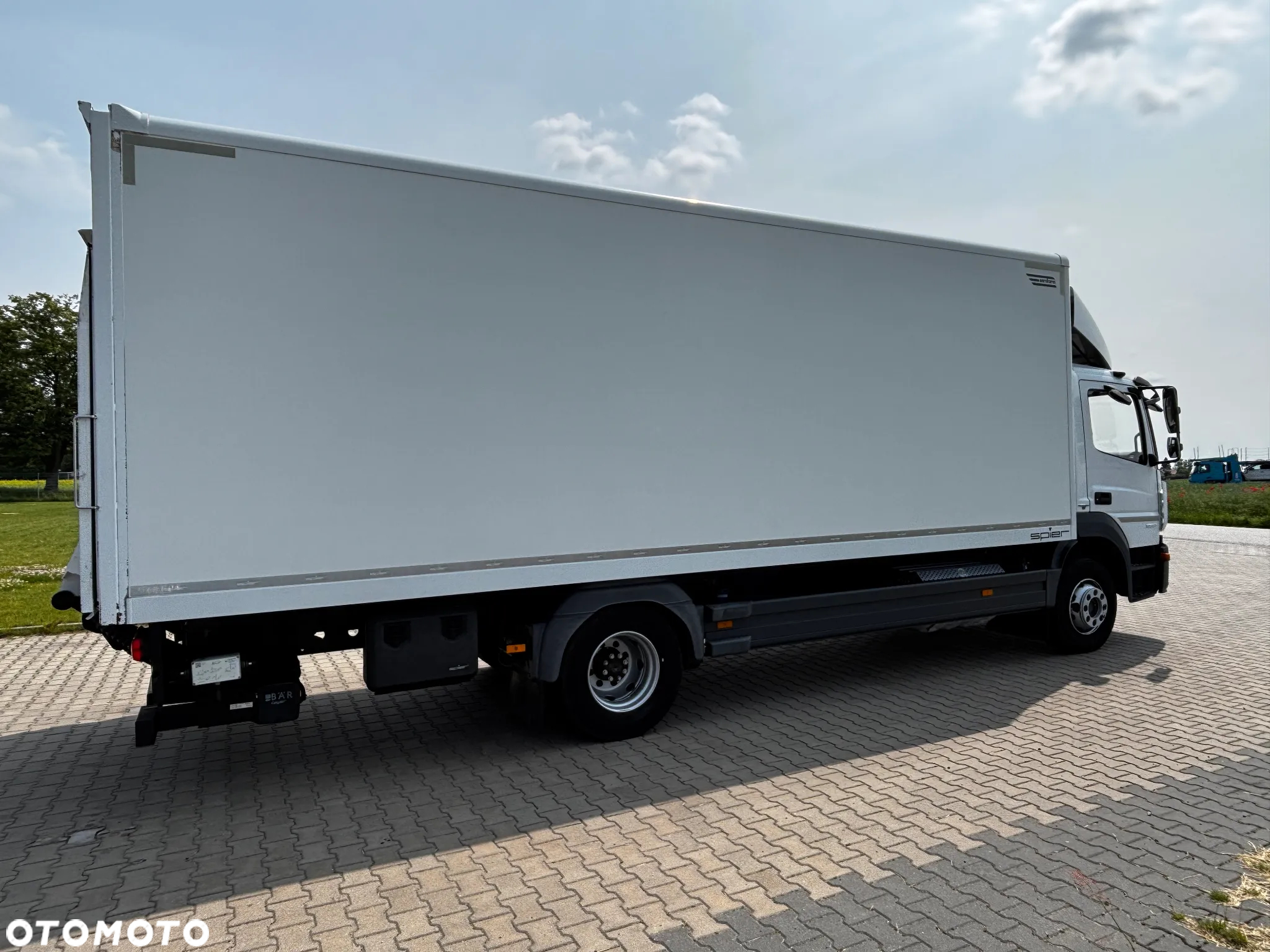 Mercedes-Benz ATEGO 1227 (1224, 1230) kontener SPIER z windą BAR , klimatyzacja , kontener 18 paletowy , z Niemiec - 8