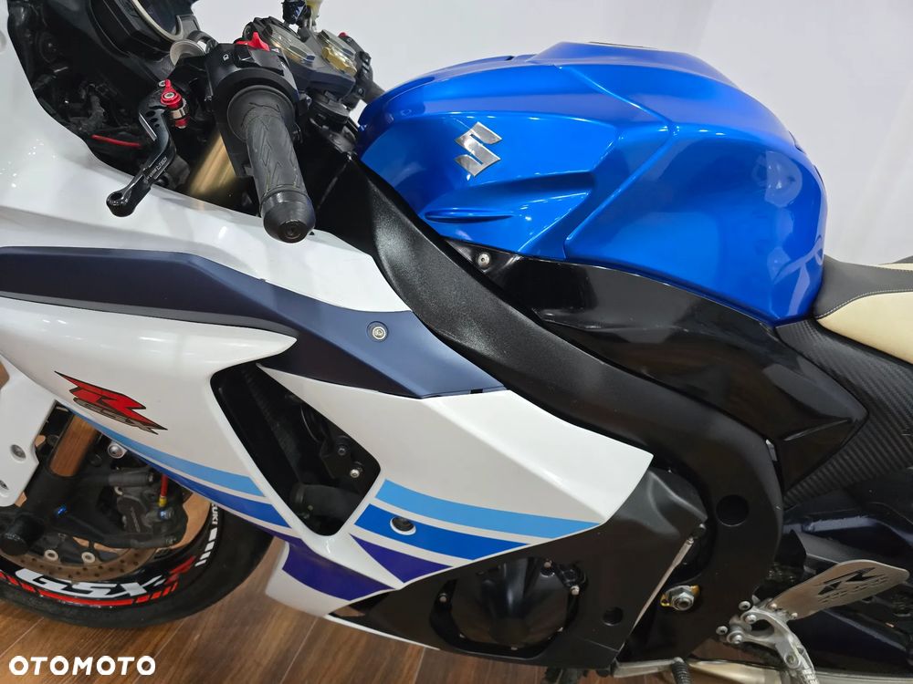 Suzuki GSX-R - 13